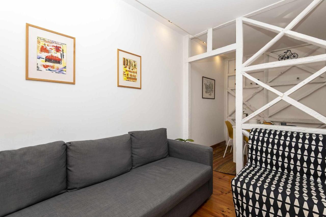 Typical Portuguese Apartment In Sao Bento Лиссабон Экстерьер фото