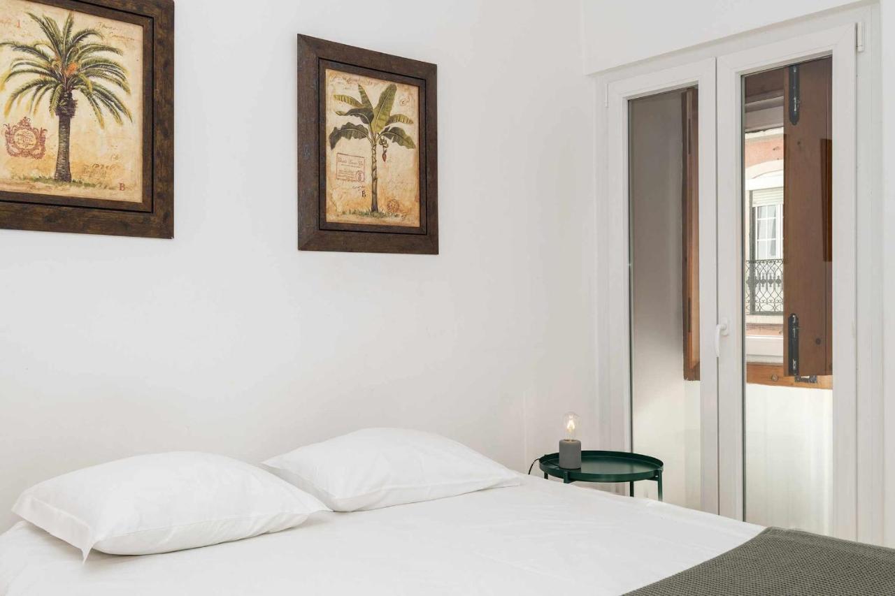 Typical Portuguese Apartment In Sao Bento Лиссабон Экстерьер фото