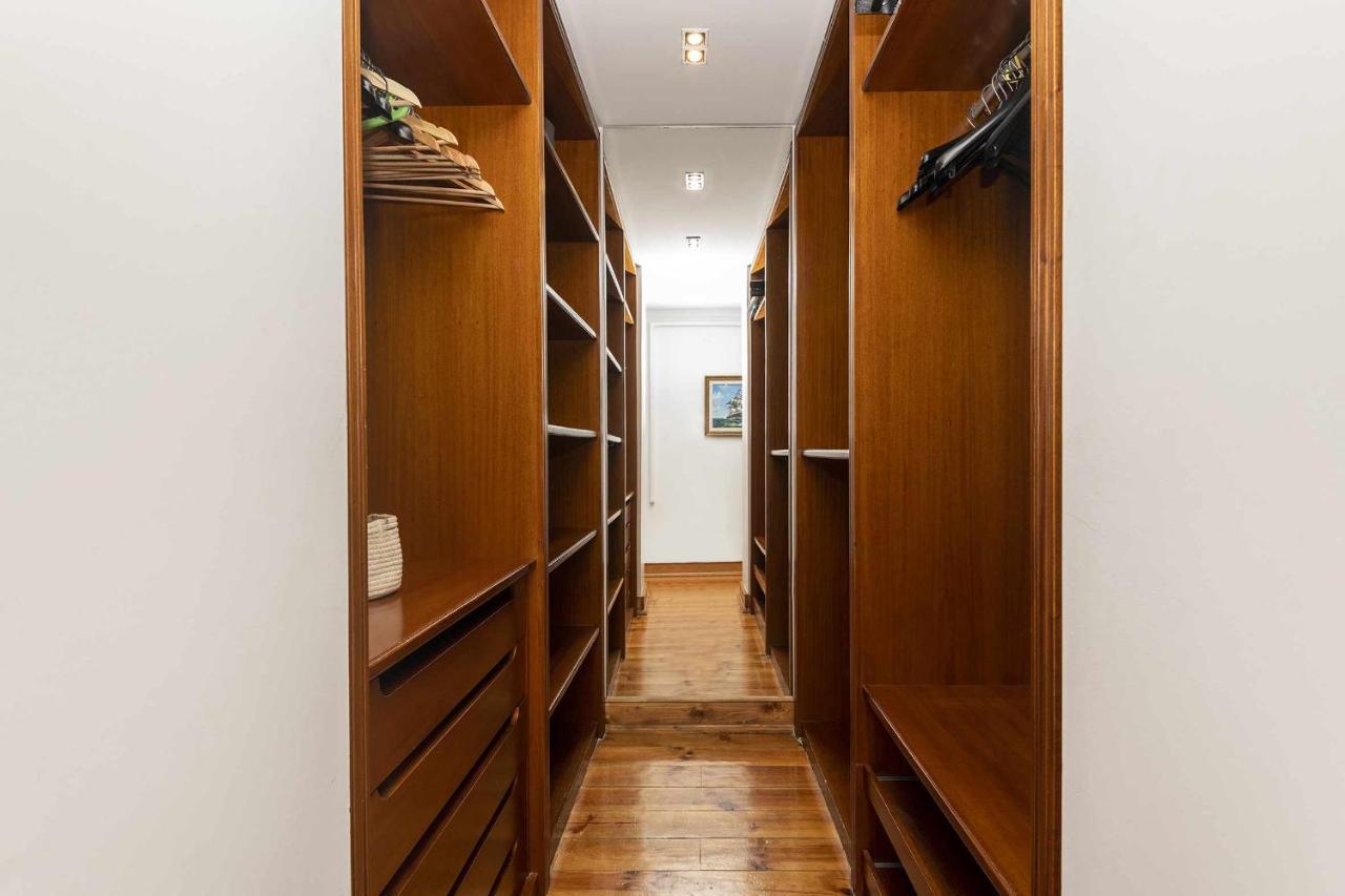 Typical Portuguese Apartment In Sao Bento Лиссабон Экстерьер фото